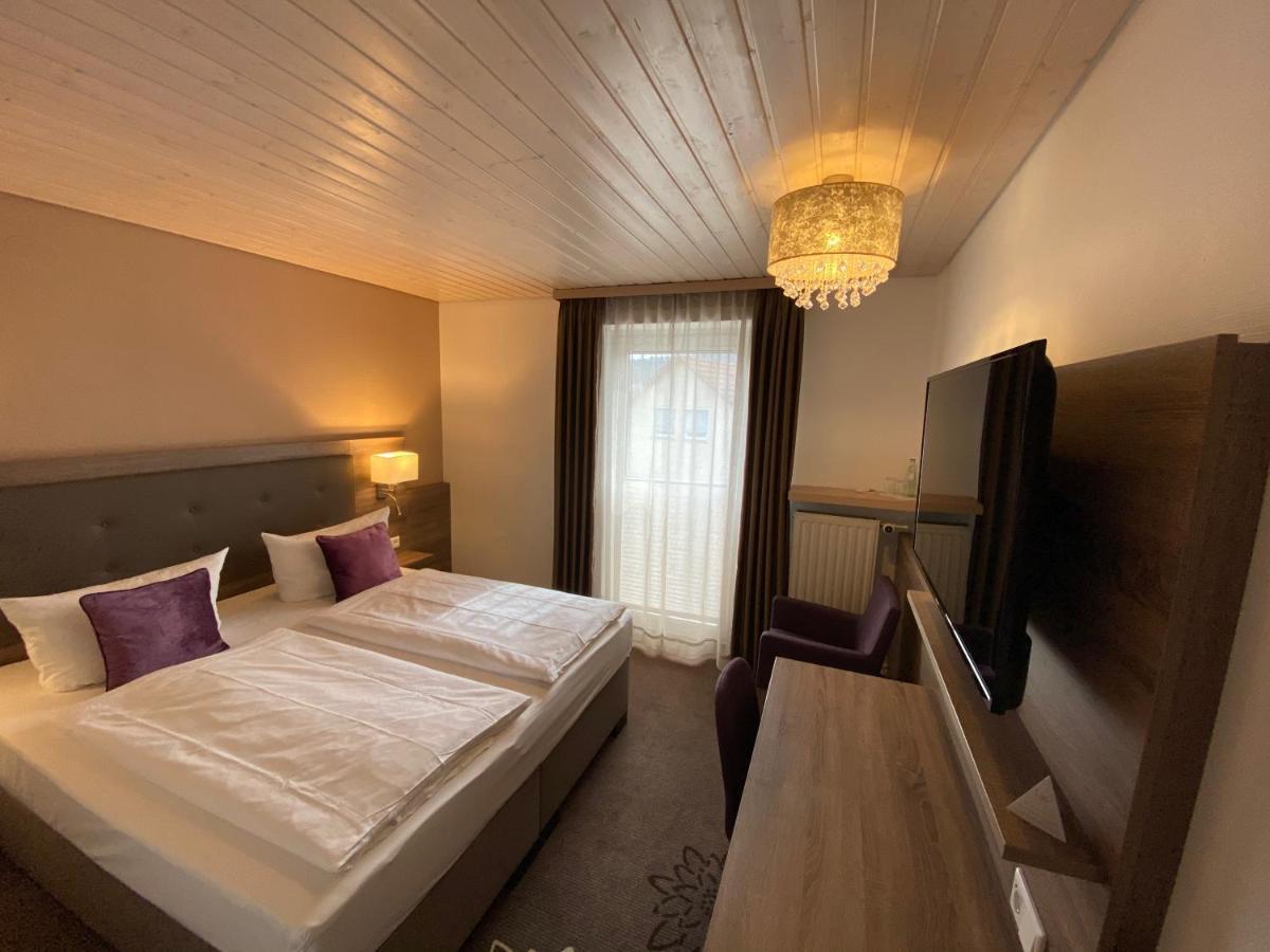 Hotel In Den Herrnwiesen Wertheim Bagian luar foto
